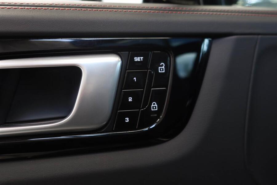 Porsche Cayenne vaihtoauto