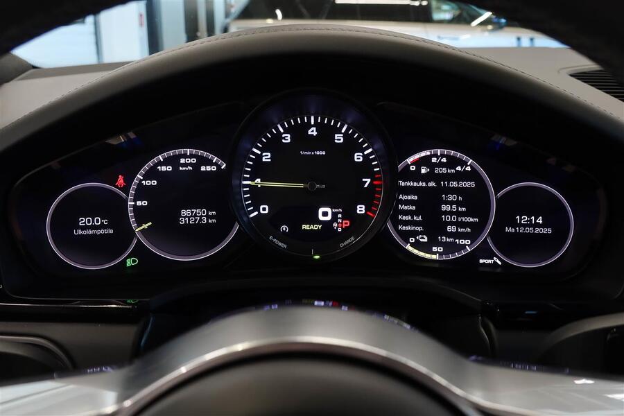 Porsche Cayenne vaihtoauto