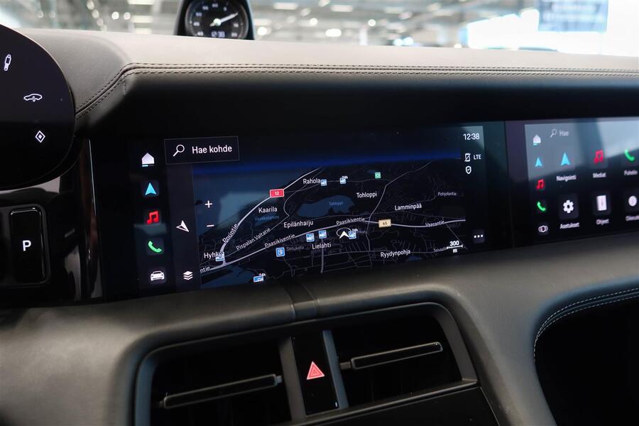 Porsche Taycan vaihtoauto