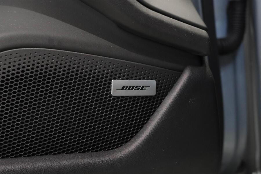 Porsche Taycan vaihtoauto