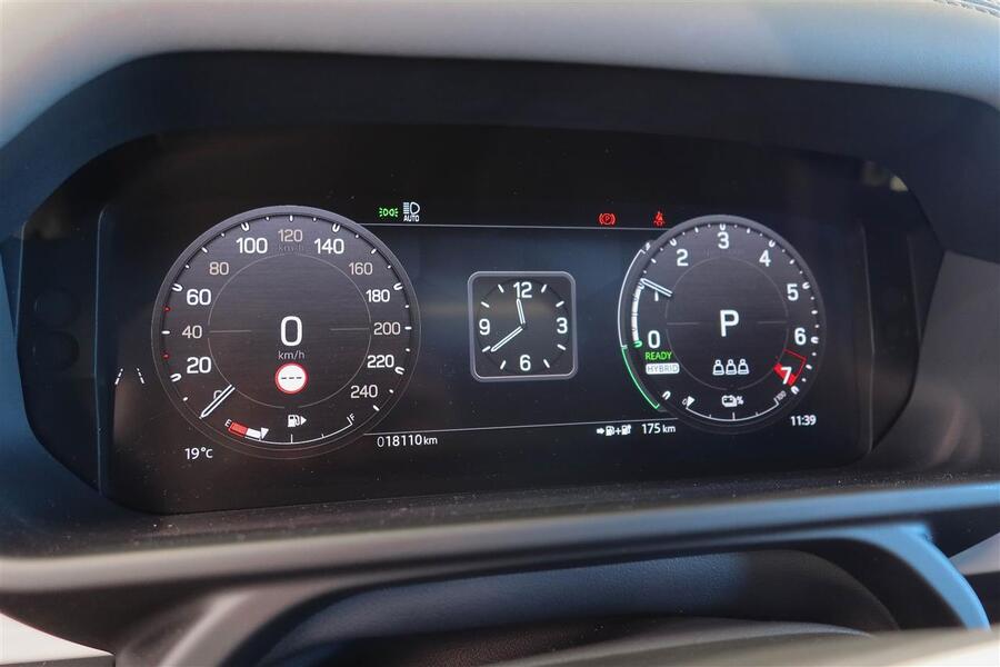 Land Rover Defender vaihtoauto