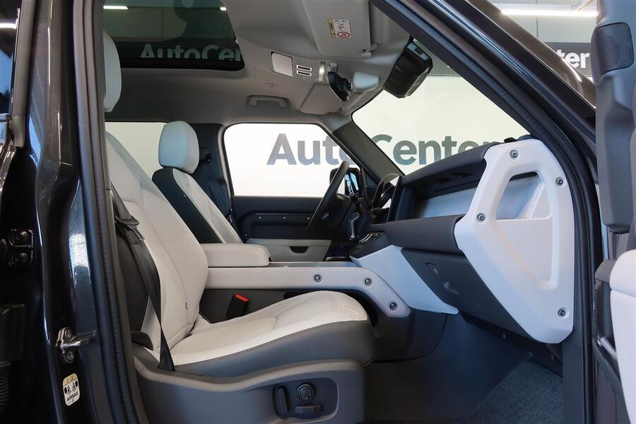 Land Rover Defender vaihtoauto