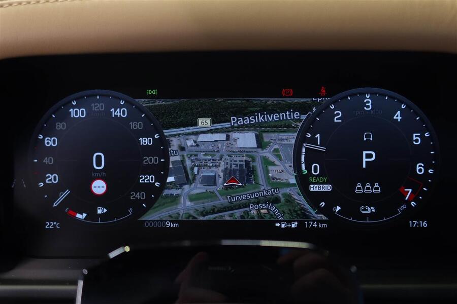 Land Rover Defender vaihtoauto