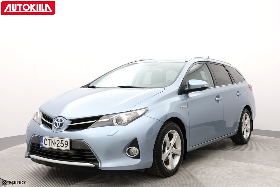 Toyota Auris vaihtoauto