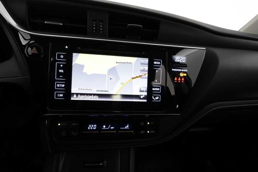 Toyota Auris vaihtoauto