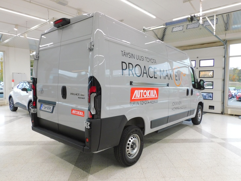 Toyota Proace MAX vaihtoauto