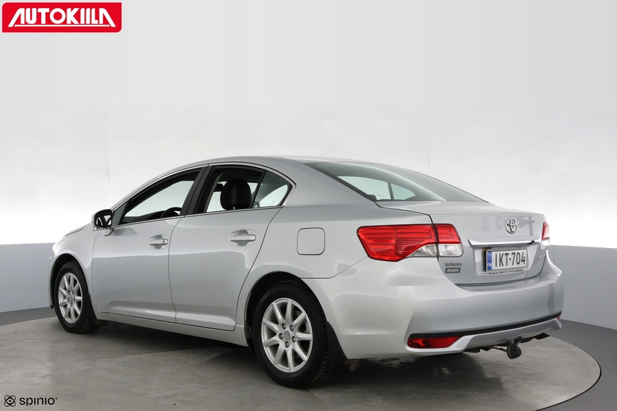 Toyota Avensis vaihtoauto