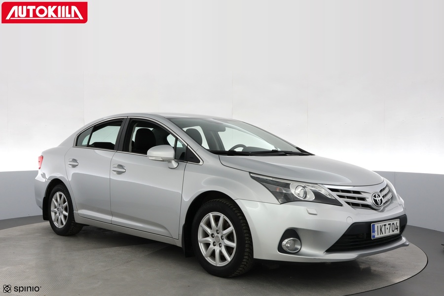 Toyota Avensis vaihtoauto