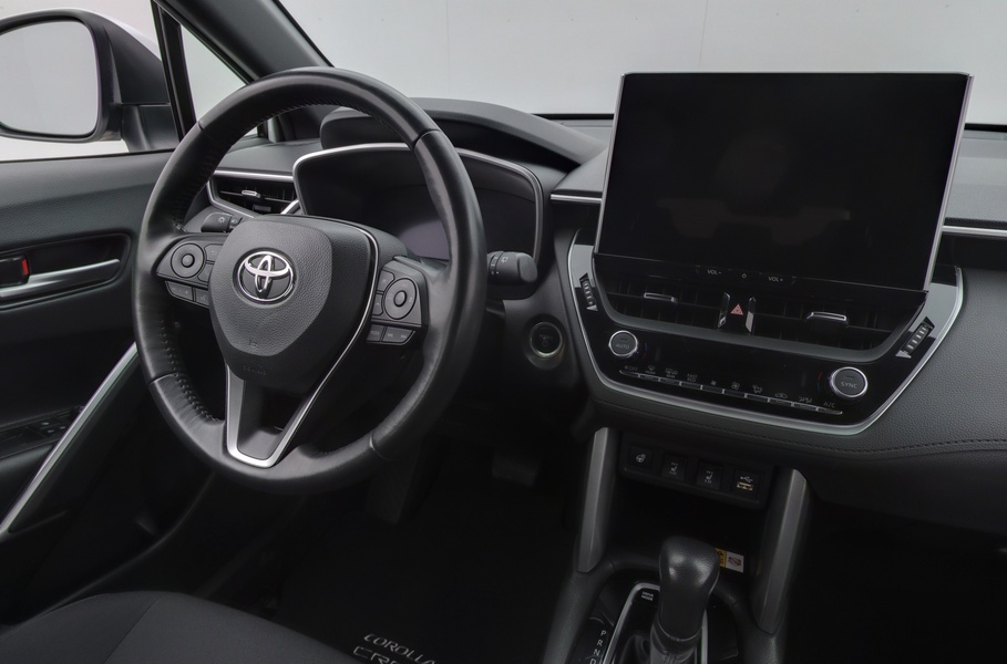 Toyota Corolla Cross vaihtoauto