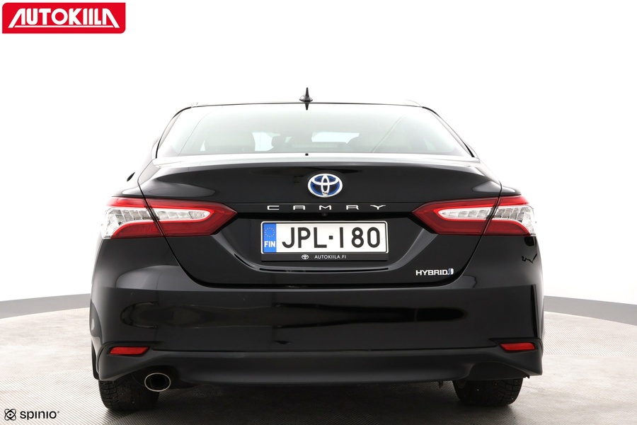 Toyota Camry vaihtoauto