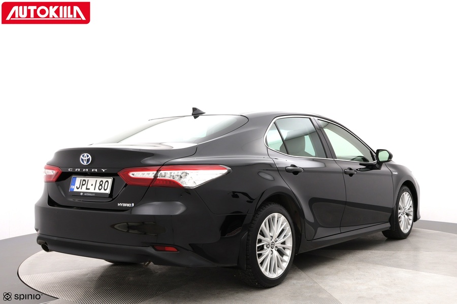 Toyota Camry vaihtoauto