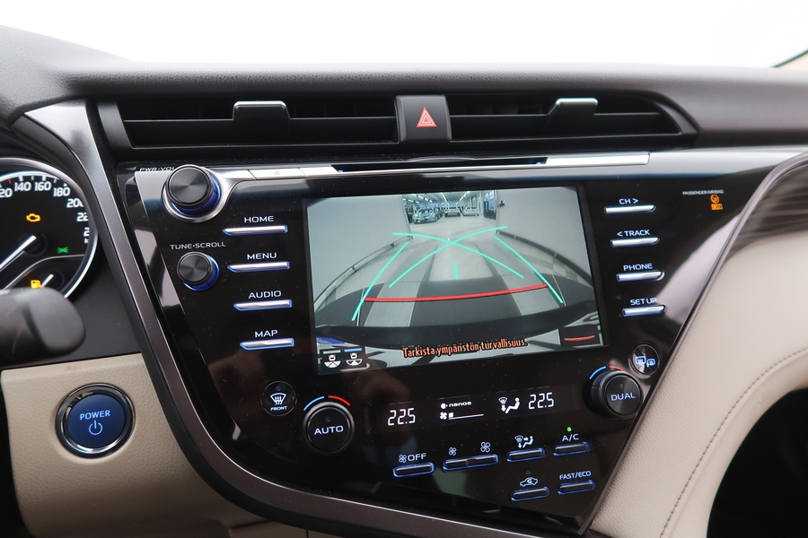 Toyota Camry vaihtoauto