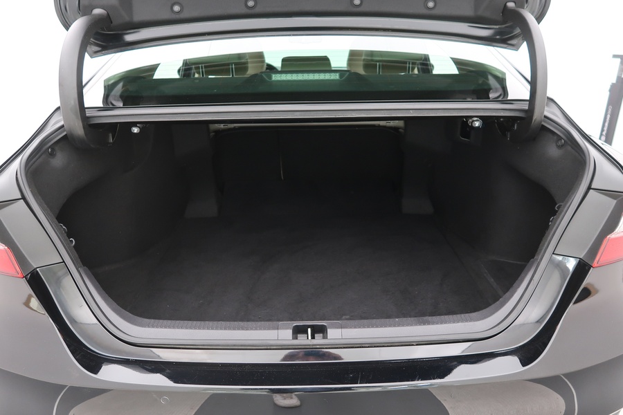 Toyota Camry vaihtoauto