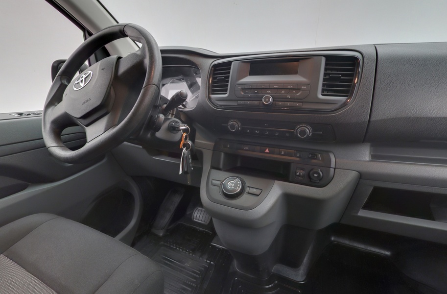 Toyota Proace vaihtoauto