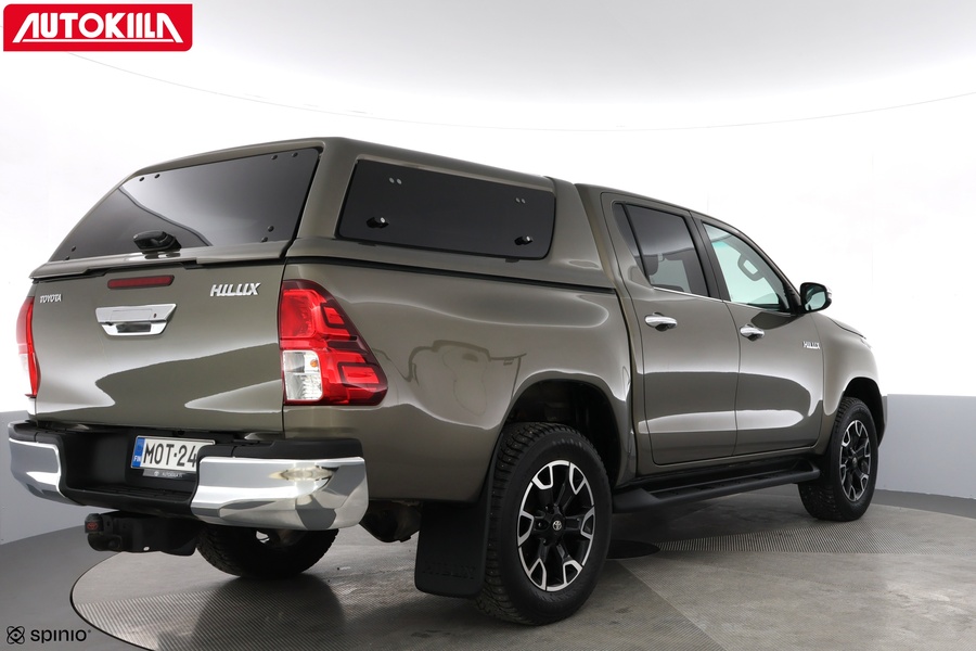 Toyota Hilux vaihtoauto