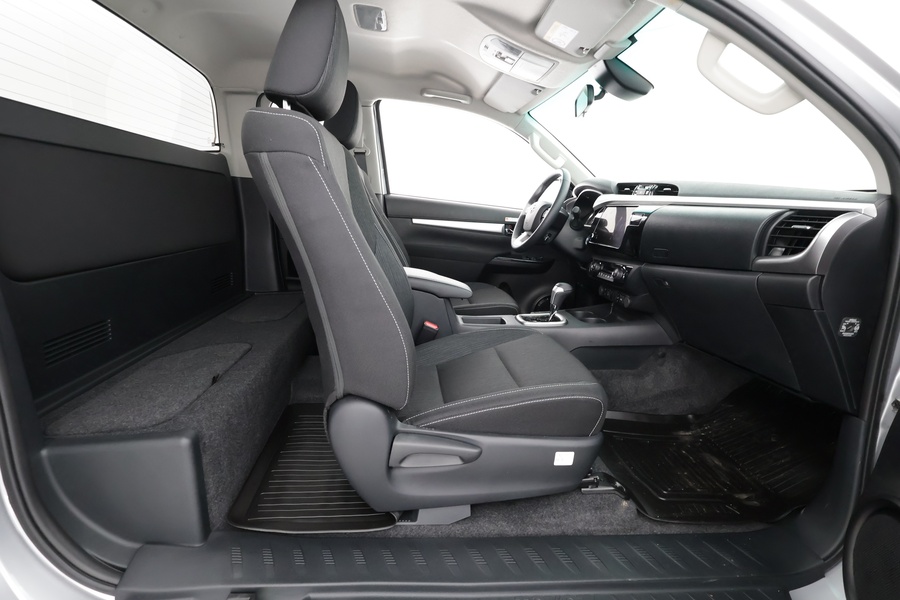 Toyota Hilux vaihtoauto