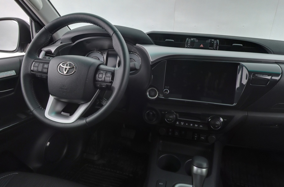Toyota Hilux vaihtoauto