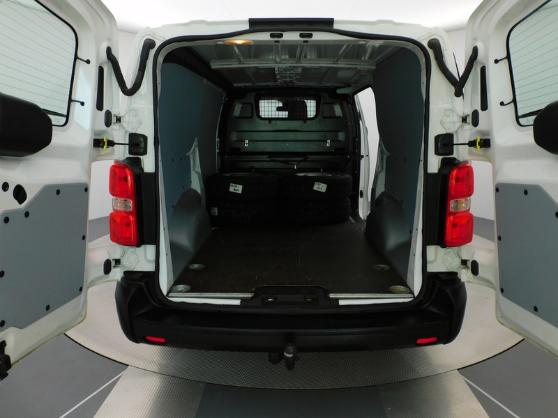 Toyota Proace vaihtoauto