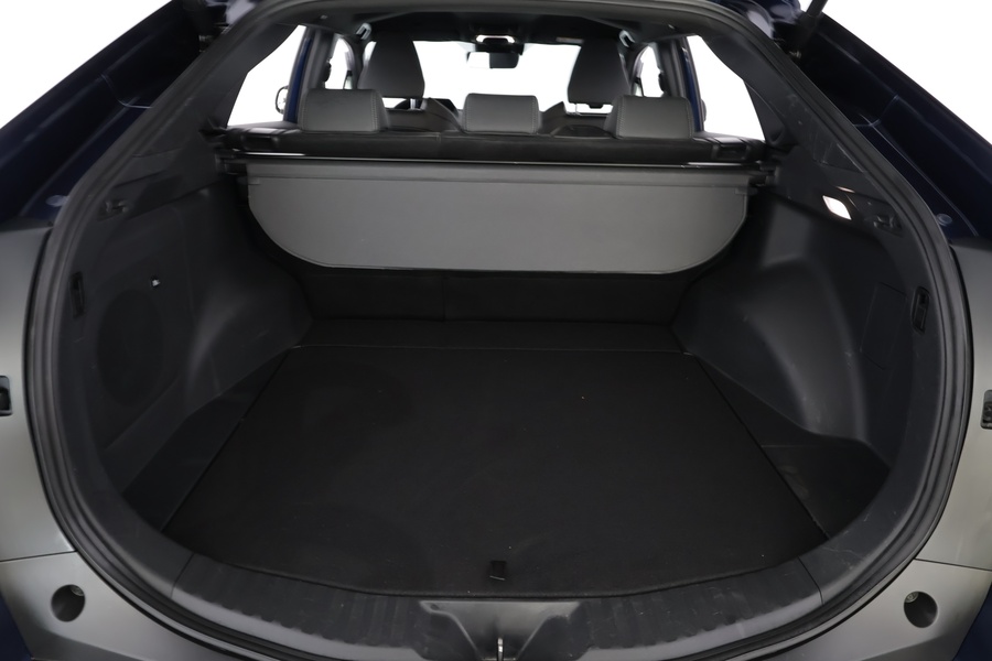 Toyota bZ4X vaihtoauto