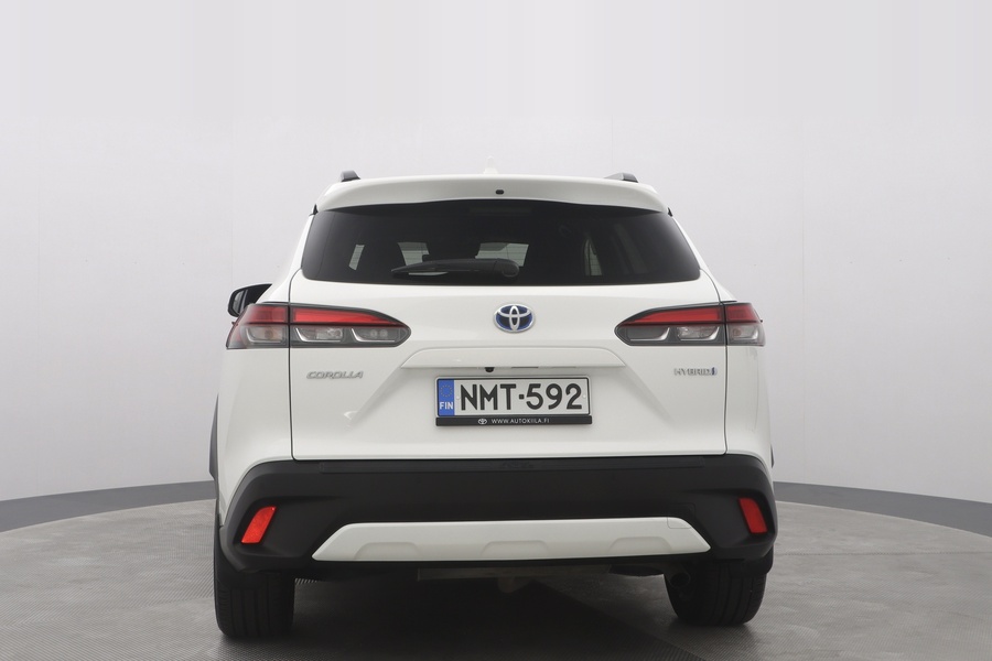 Toyota Corolla Cross vaihtoauto