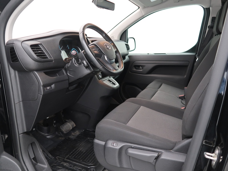 Toyota Proace EV vaihtoauto