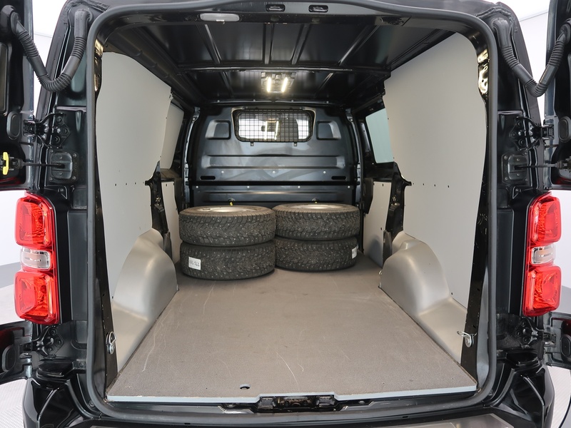 Toyota Proace EV vaihtoauto