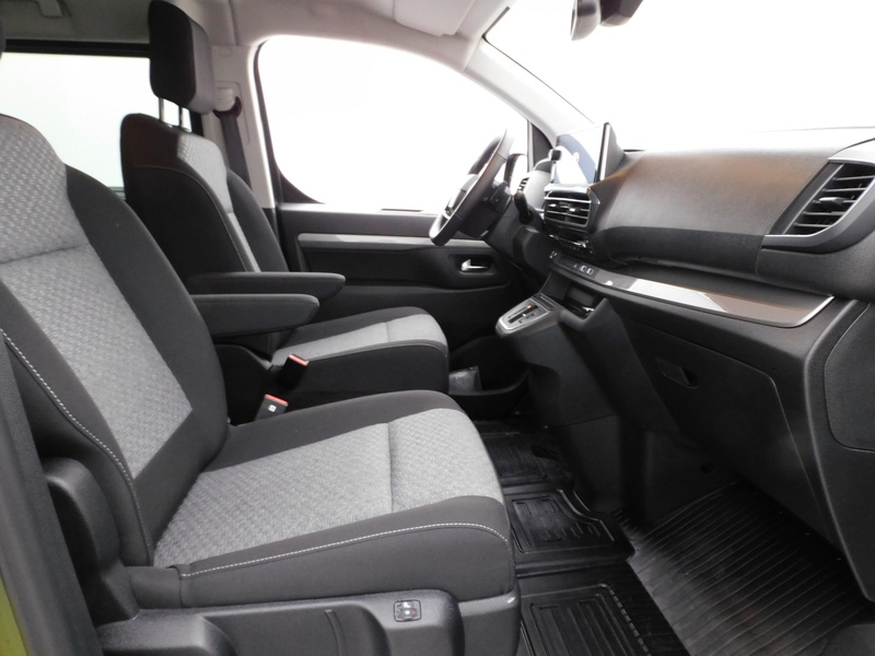 Toyota Proace Verso vaihtoauto