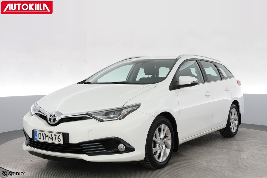 Toyota Auris vaihtoauto