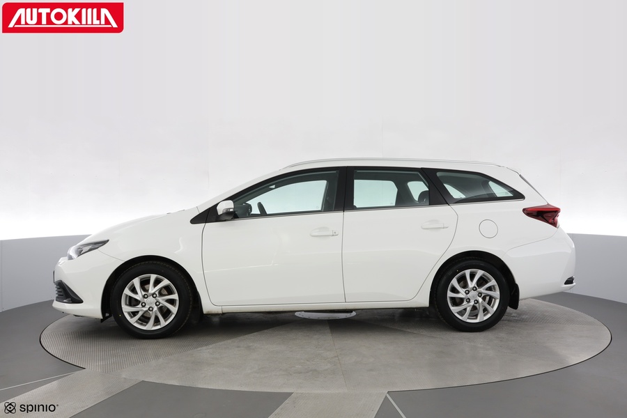 Toyota Auris vaihtoauto