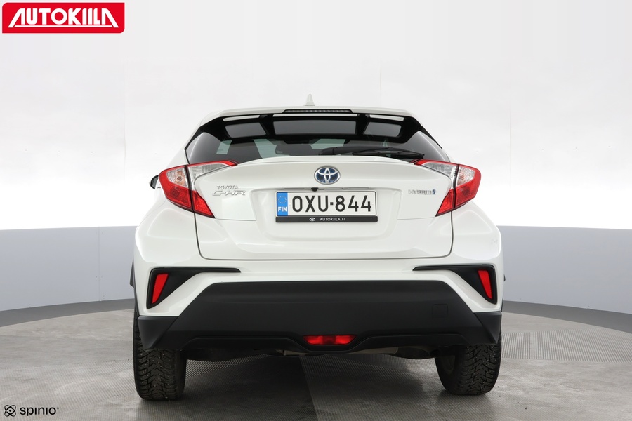 Toyota C-HR vaihtoauto