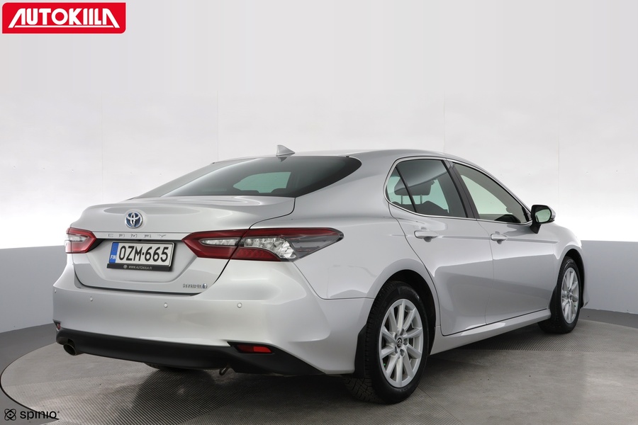 Toyota Camry vaihtoauto