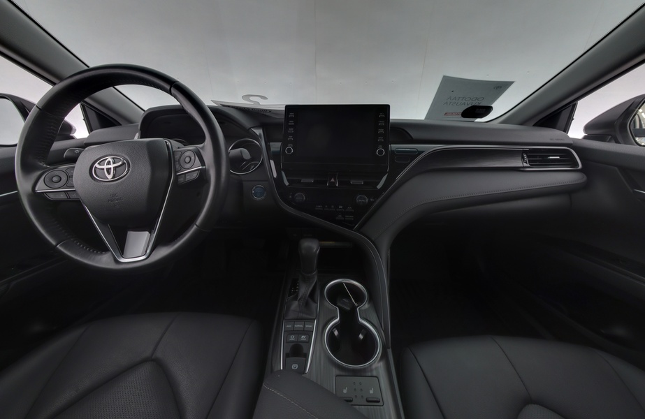 Toyota Camry vaihtoauto