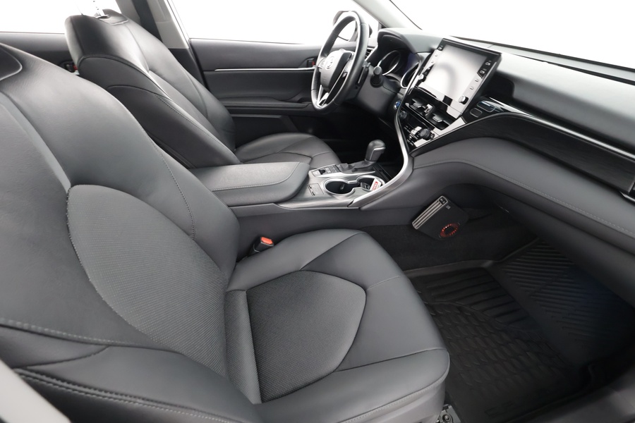 Toyota Camry vaihtoauto