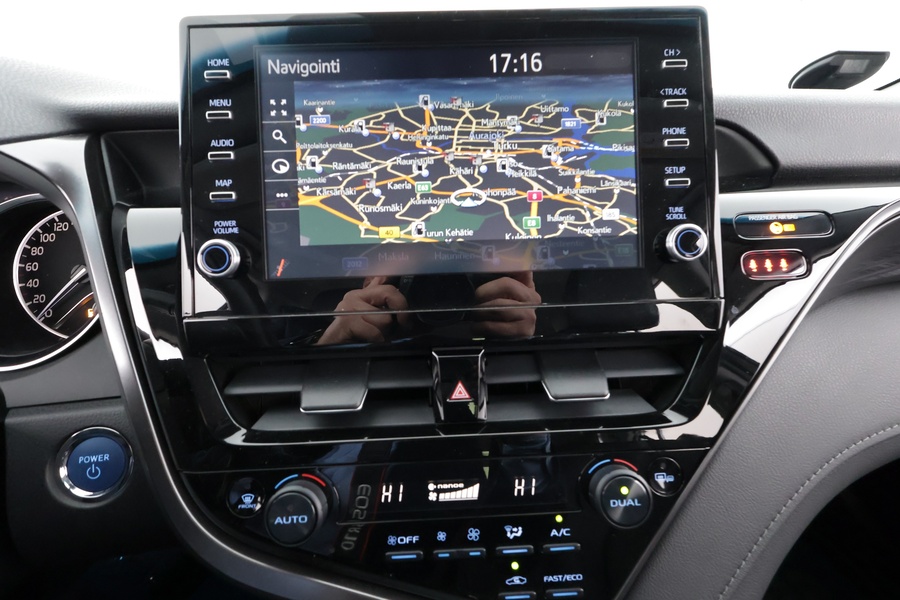 Toyota Camry vaihtoauto