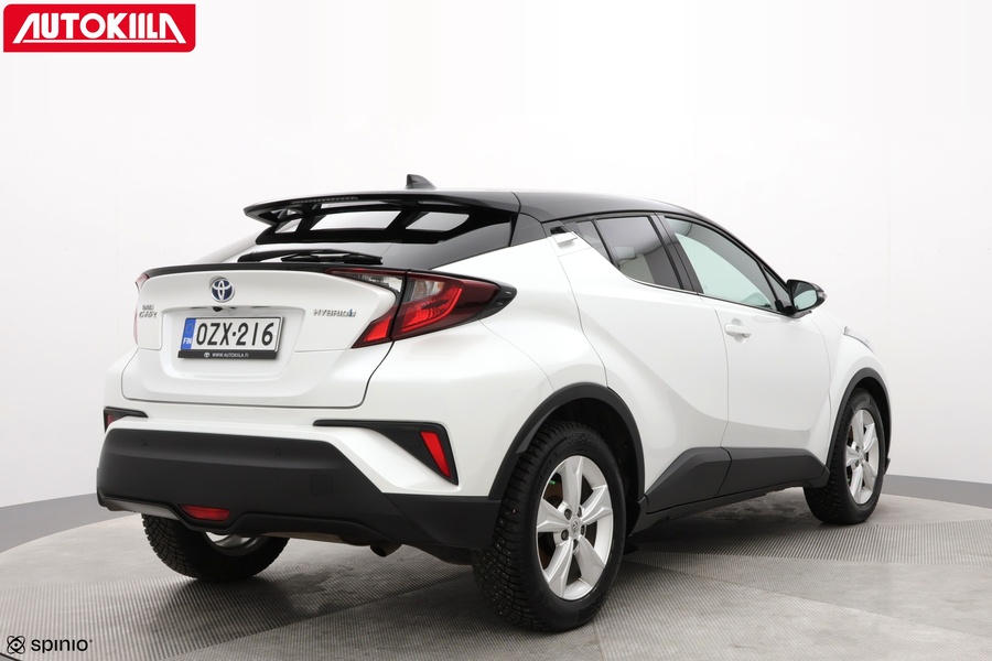 Toyota C-HR vaihtoauto