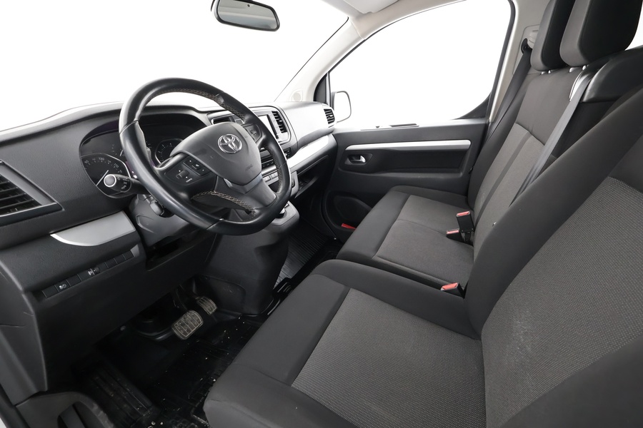 Toyota Proace Verso vaihtoauto