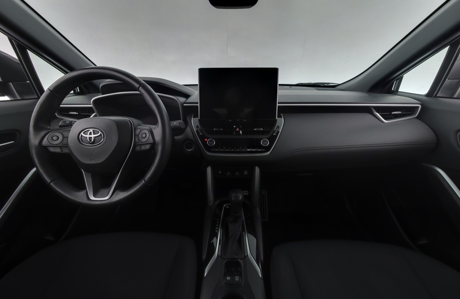 Toyota Corolla Cross vaihtoauto