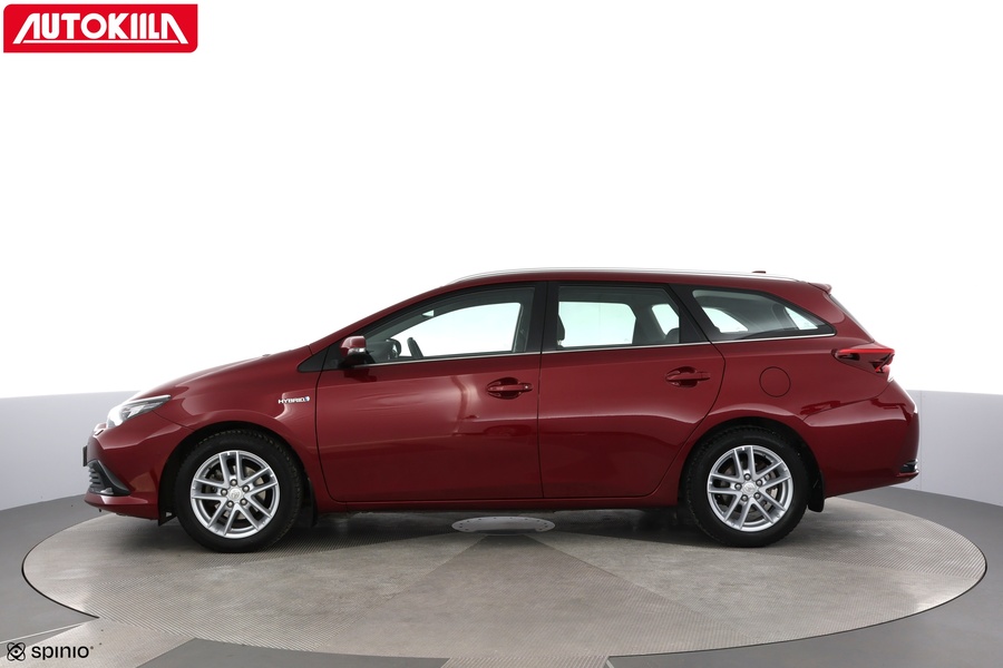 Toyota Auris vaihtoauto