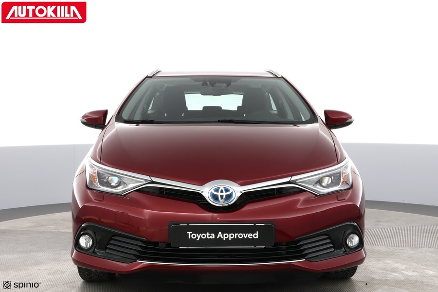 Toyota Auris vaihtoauto