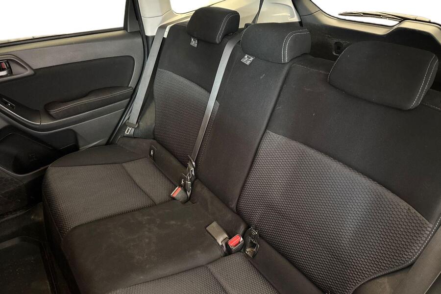 Subaru Forester vaihtoauto