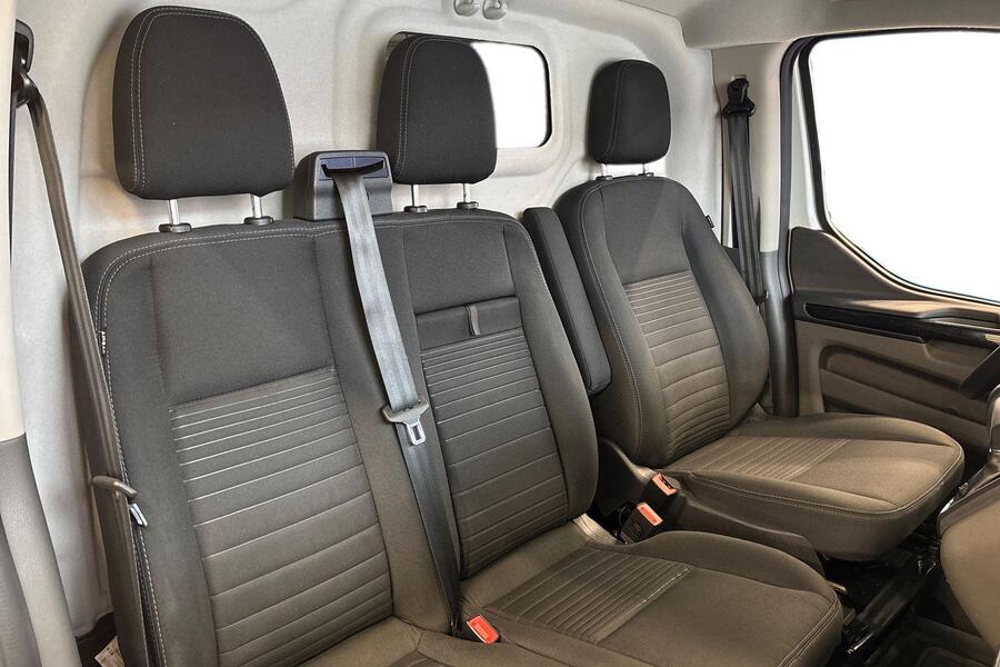 Ford Transit Custom vaihtoauto