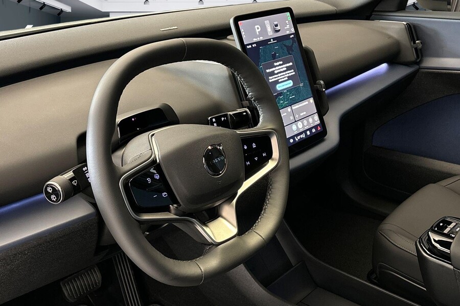 Volvo EX30 vaihtoauto