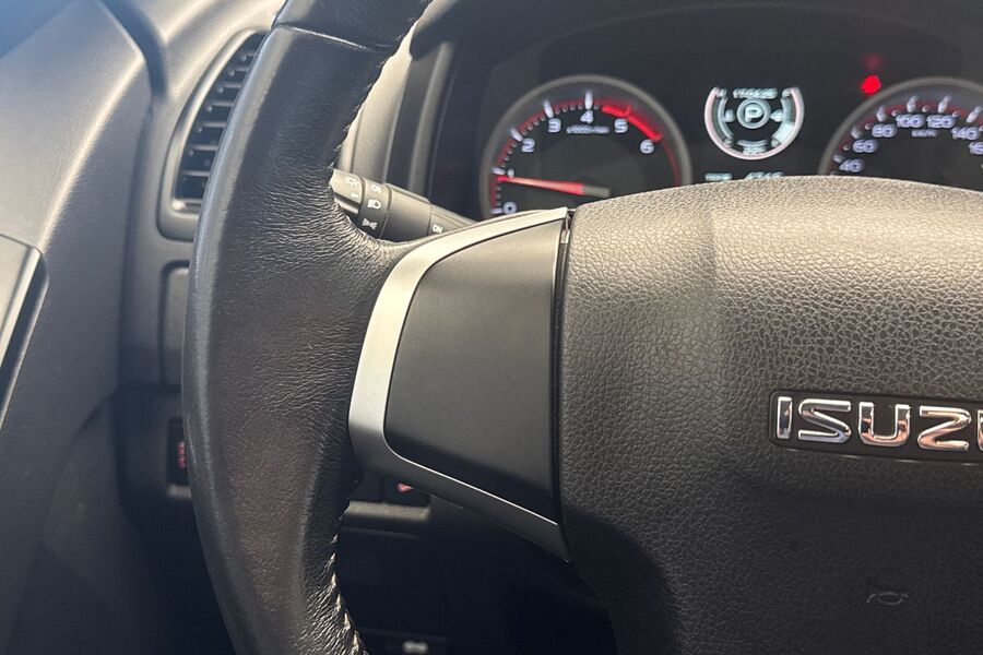 Isuzu D-Max vaihtoauto