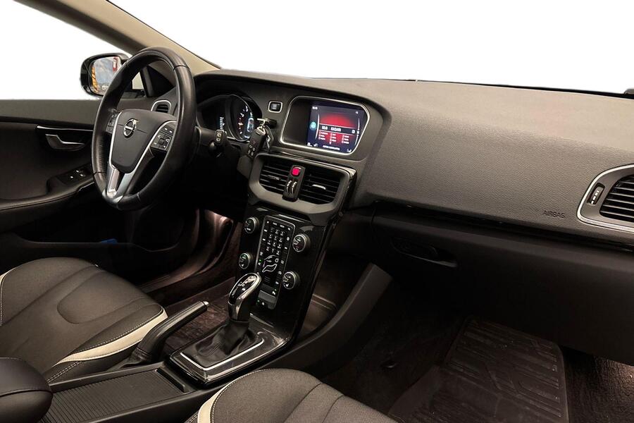 Volvo V40 vaihtoauto