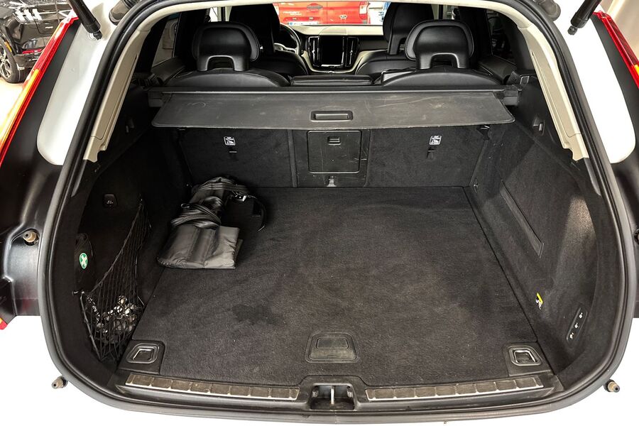 Volvo XC60 vaihtoauto