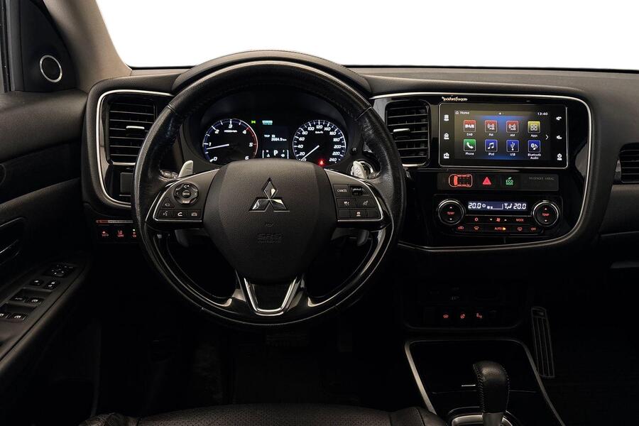 Mitsubishi Outlander vaihtoauto
