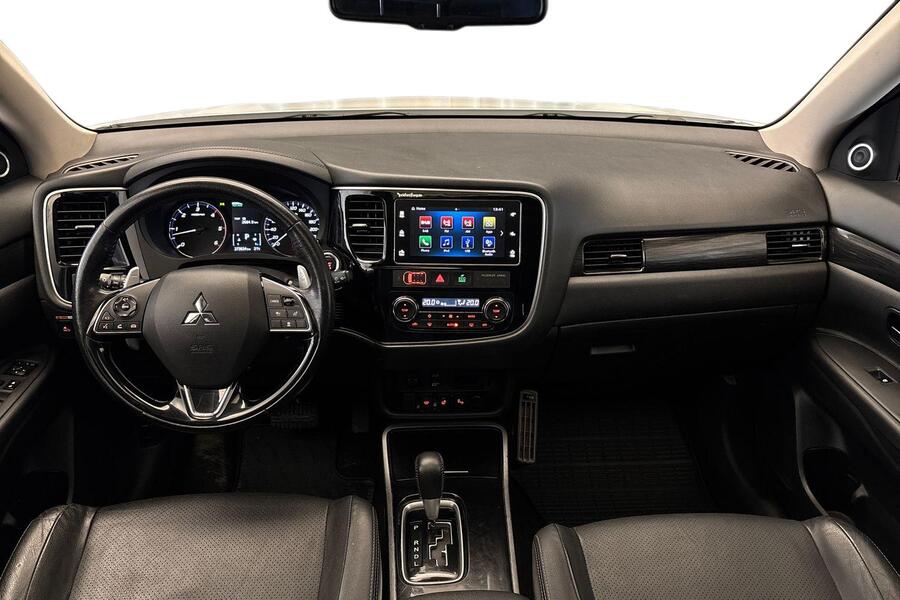 Mitsubishi Outlander vaihtoauto