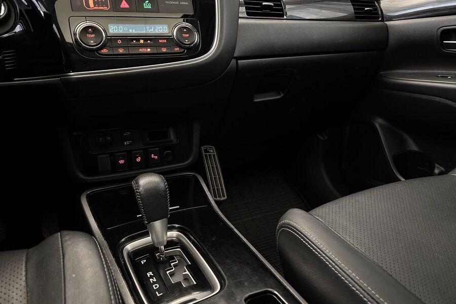Mitsubishi Outlander vaihtoauto