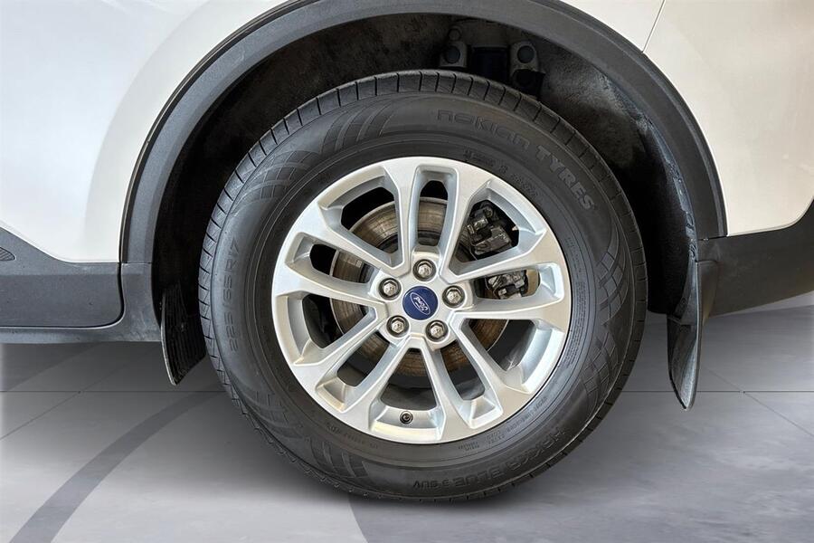 Ford Kuga vaihtoauto