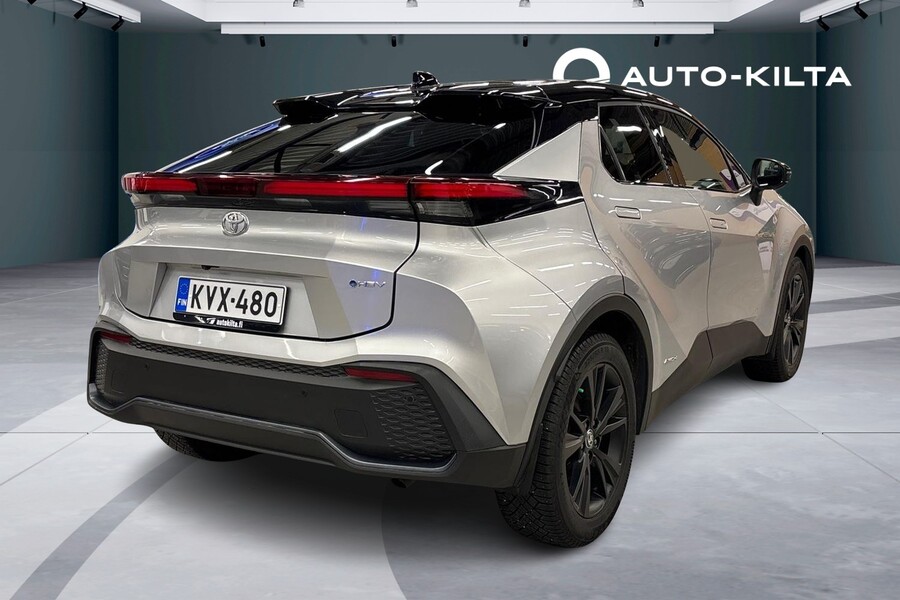 Toyota C-HR vaihtoauto